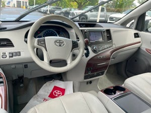 2012 Toyota Sienna XLE 7 Passenger